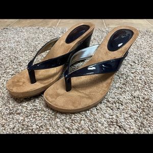 Style & Co Navy Blue Wedge Thong Sandals Size 7